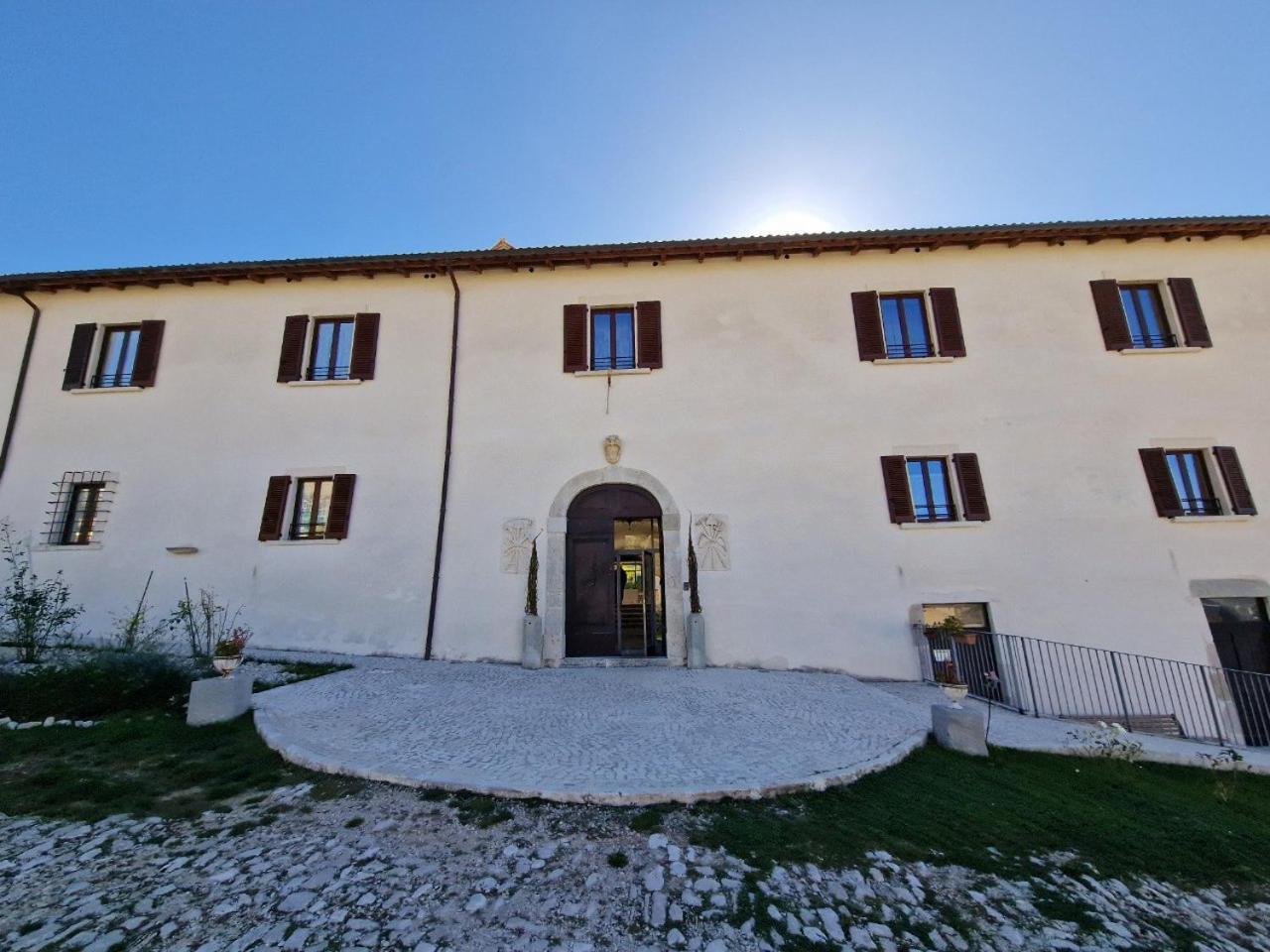 Palazzo Palitti Roio Exterior foto