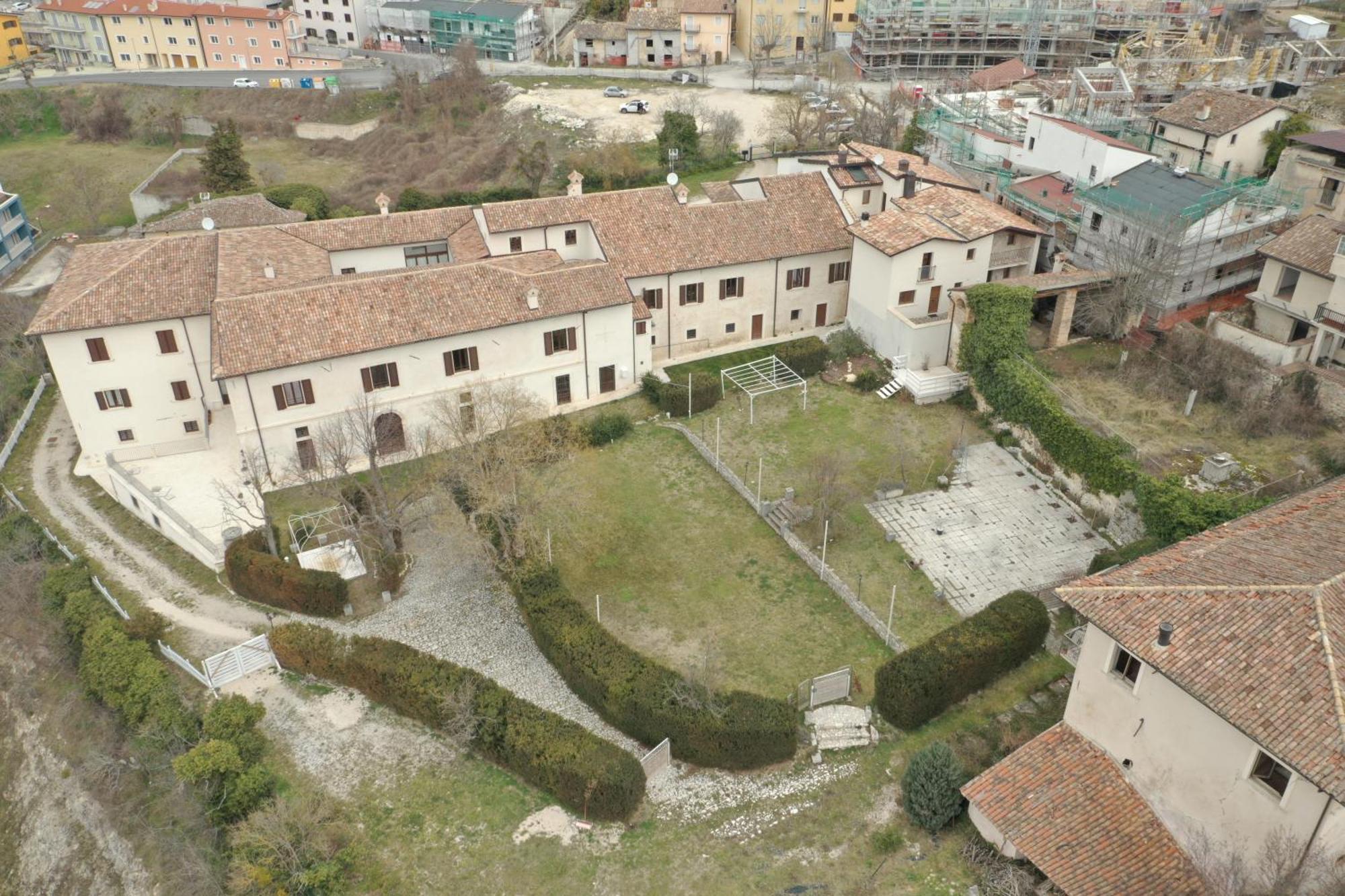 Palazzo Palitti Roio Exterior foto