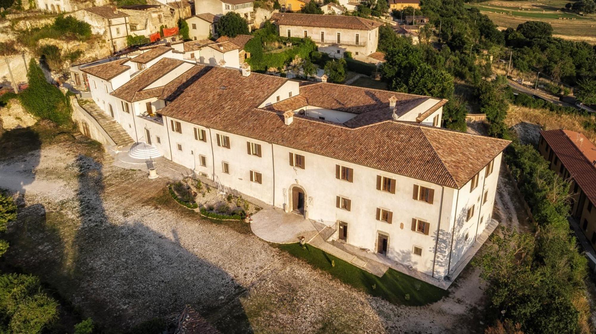 Palazzo Palitti Roio Exterior foto